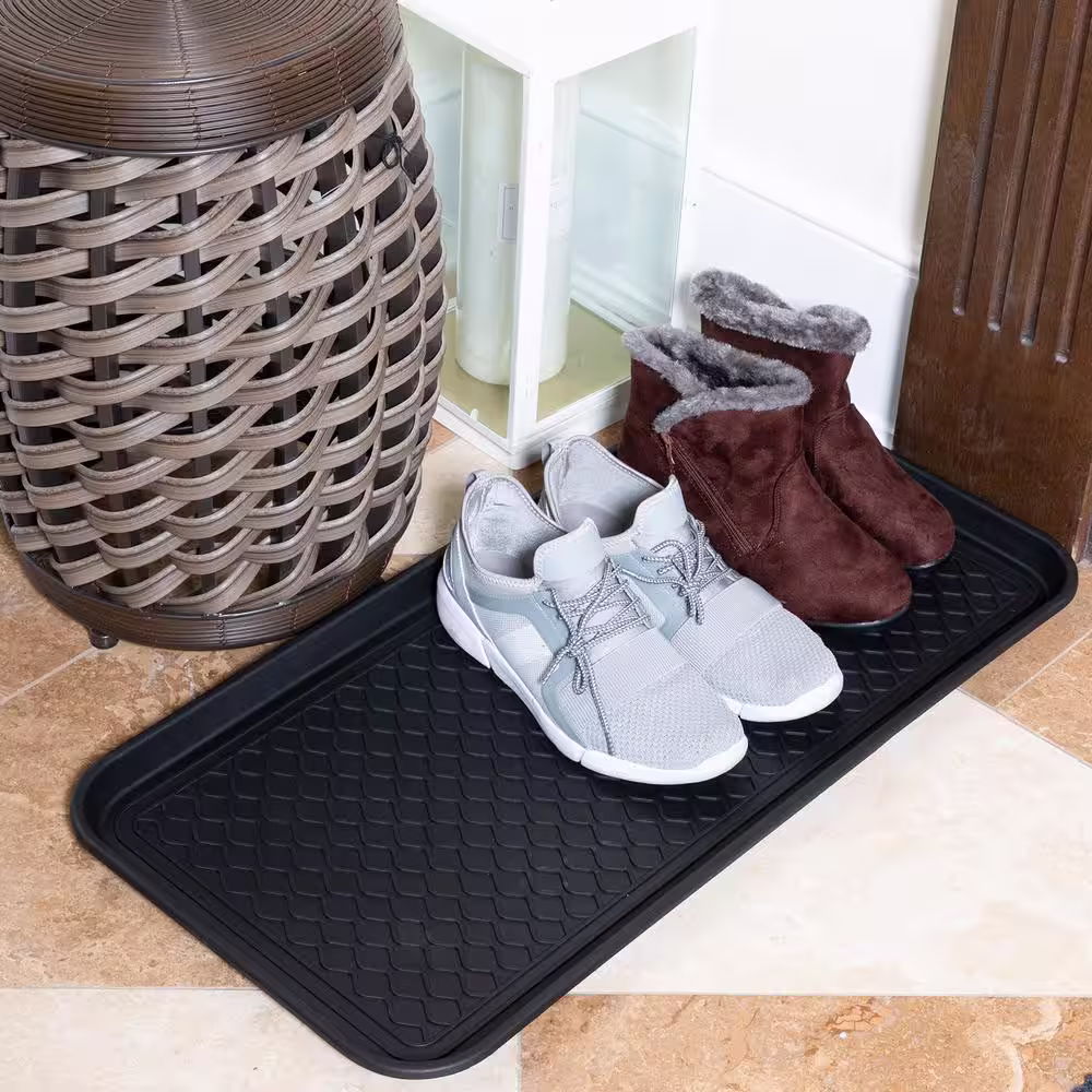 Ottomanson Black 15 in. x 30 in. Polypropylene Utility Boot Tray