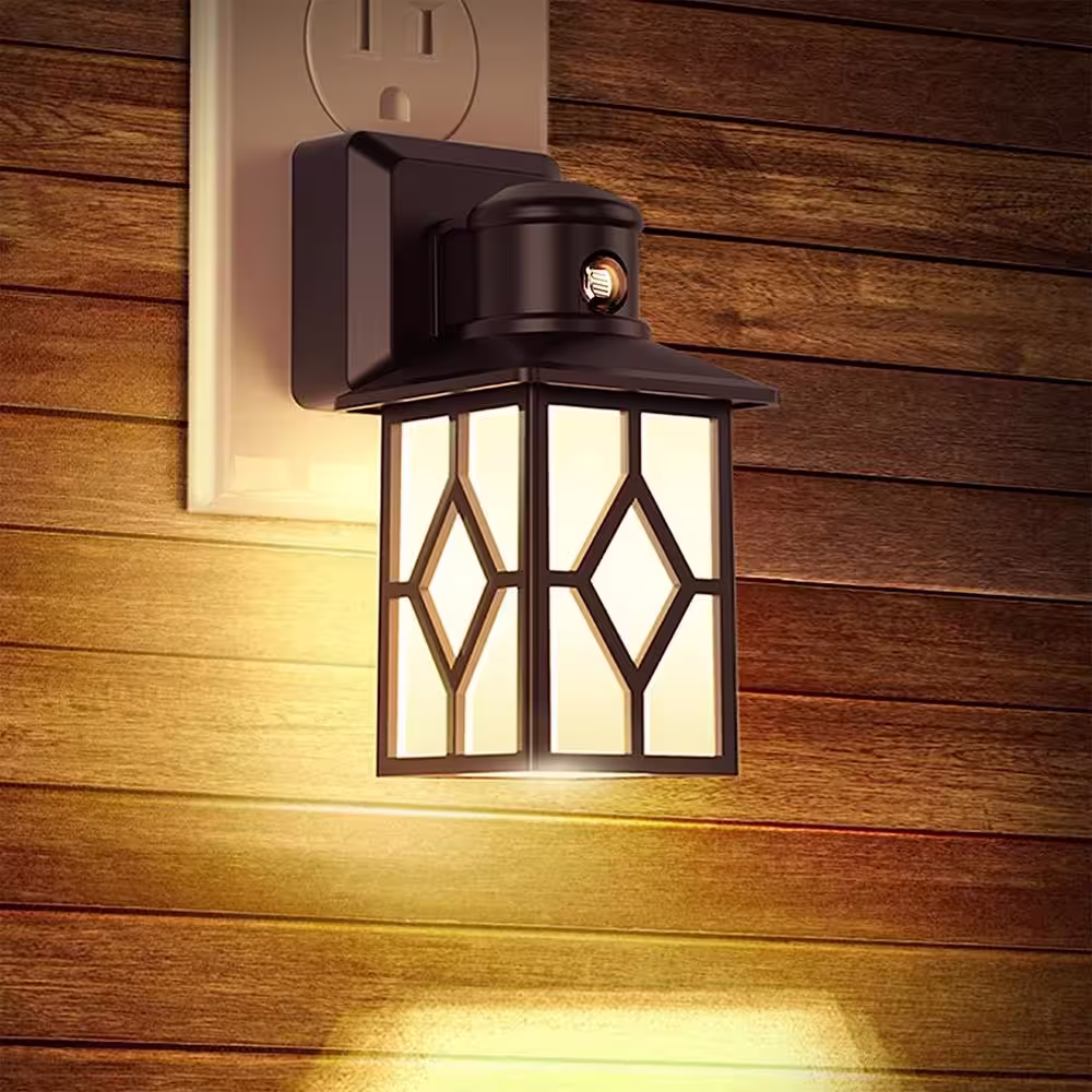 YANSUN 1-Watt Brushed Nickel Plug-In Dusk to Dawn Sensor Integrated LED Night Light, 3000K Warm White (2-Pack)