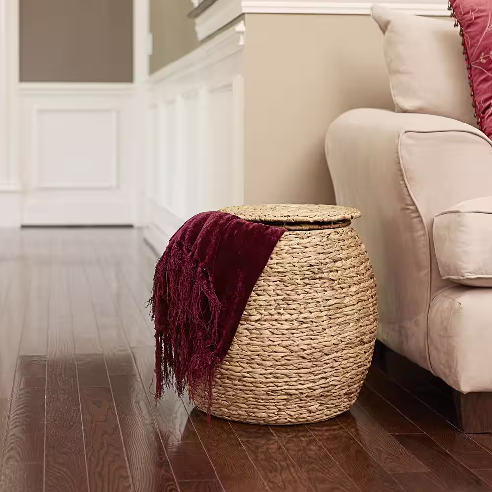 HOUSEHOLD ESSENTIALS Large Round Wicker Basket Side Table